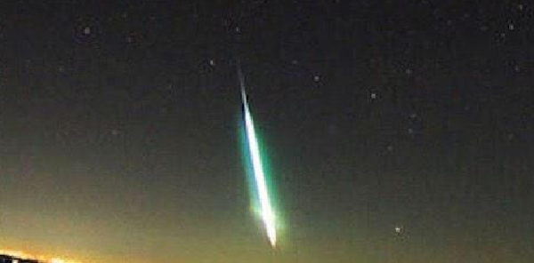 火球または隕石目撃のニュースのイメージ画像