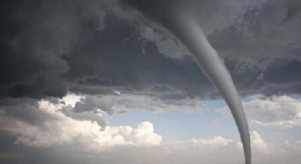 藤沢市亀井野で竜巻 突風 神奈川県竜巻注意情報を発表 日大で倒木 ニュース速報japan