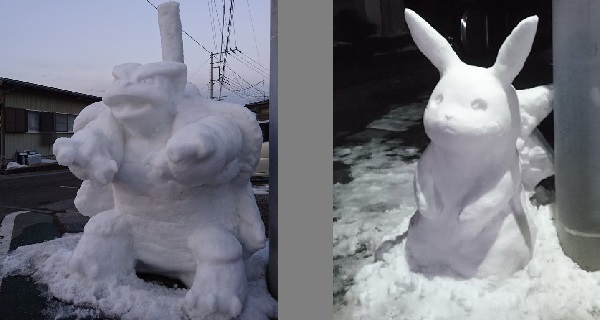 メガカメックスとピカチュウの雪像の写真画像