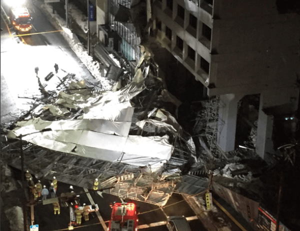 盛岡市中央通で解体工事現場で倒壊事故の現場の画像