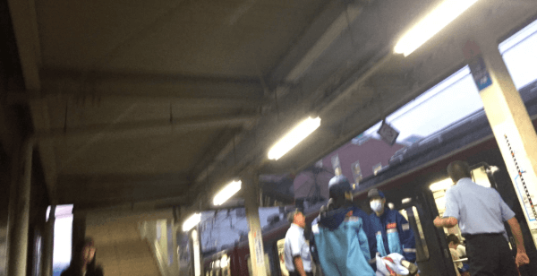 桔梗が丘駅で人身事故 線路に靴落ちてる 大阪線遅延 飛び込み自殺か ニュース速報japan