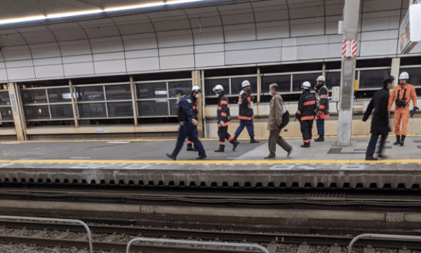 新越谷駅で人身事故 スペーシアと接触 スカイツリーライン遅延で大混雑 ニュース速報japan